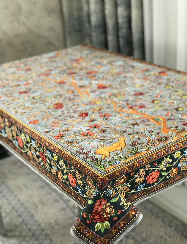 رومیزی طرح آهو