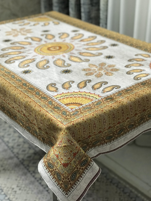 رومیزی طرح آی گل