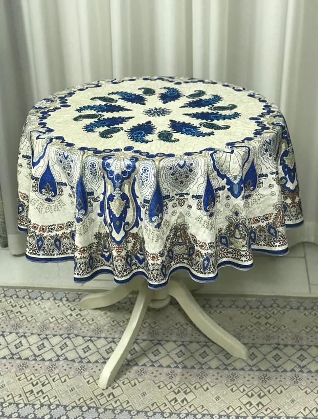 رومیزی گرد طرح آبرنگی