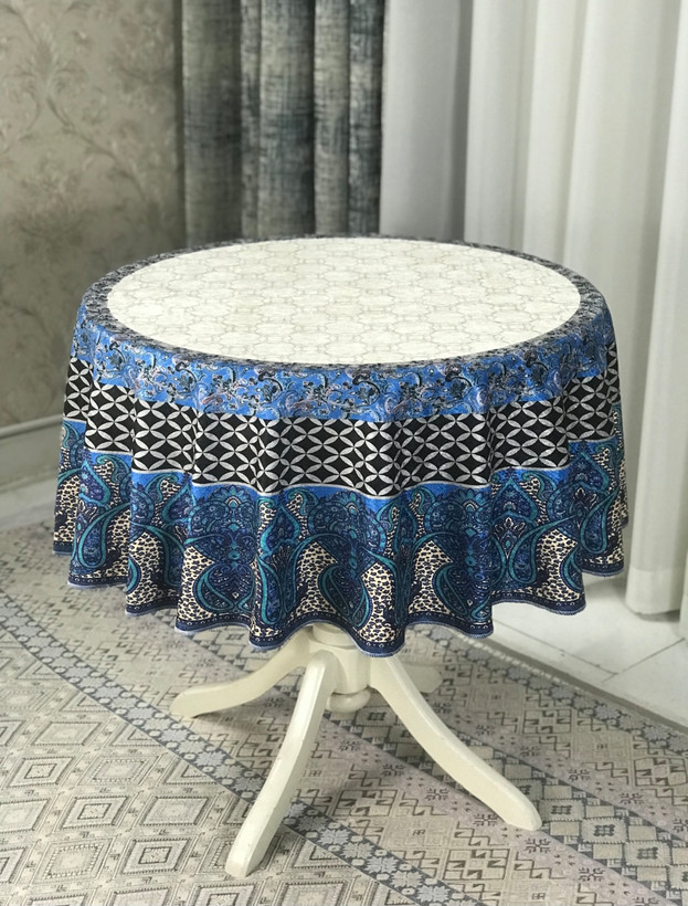 رومیزی گرد طرح شطرنجی 2