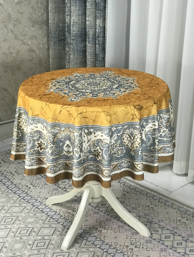 رومیزی گرد طرح رگه