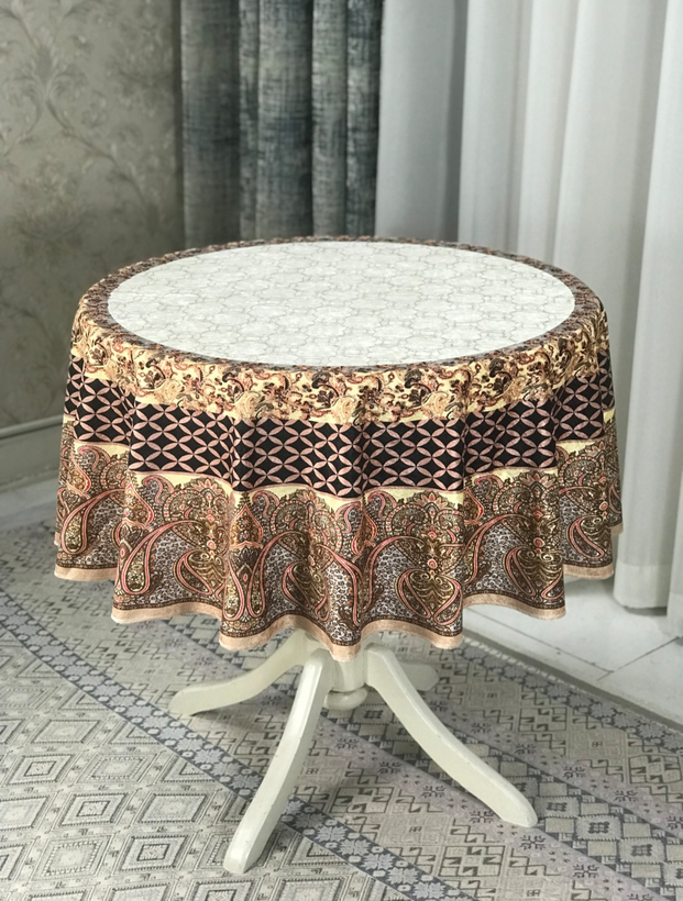 رومیزی گرد طرح شطرنجی 2