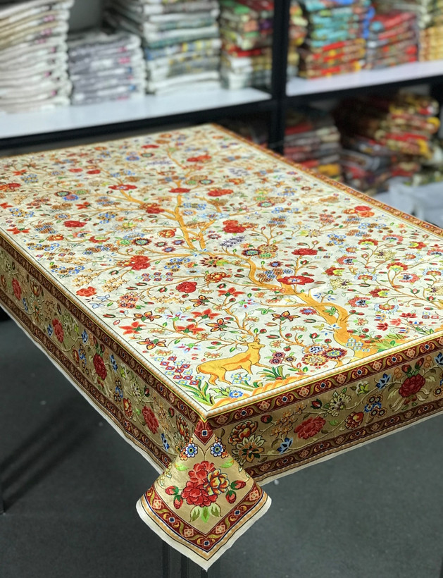رومیزی طرح آهو